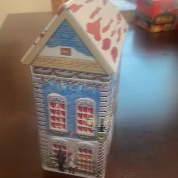 Harry London   - Picture 5 of 6